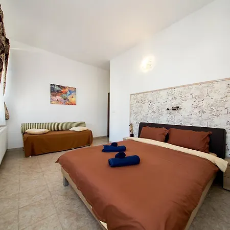 Boul Rosu Residence Arad Exterior foto