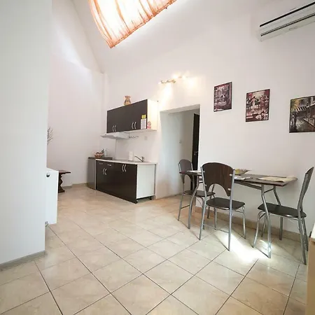Boul Rosu Residence Arad Cameră foto